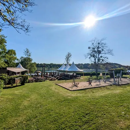 Campsite Mobil-Home Emplacement 3 Le Chesne (Ardennes)